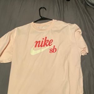 Nike SB pink and white oversized tee